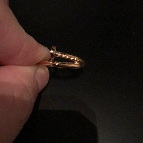 Gold Nail Ring (K17) - Picture 8 of 9